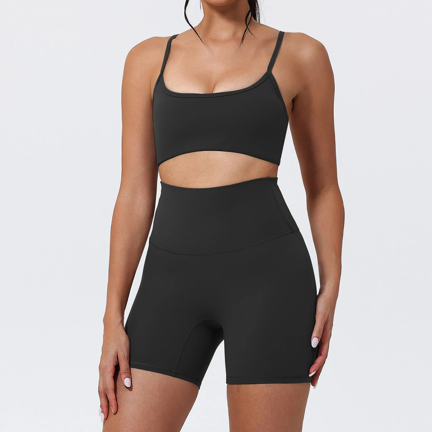 Black / L