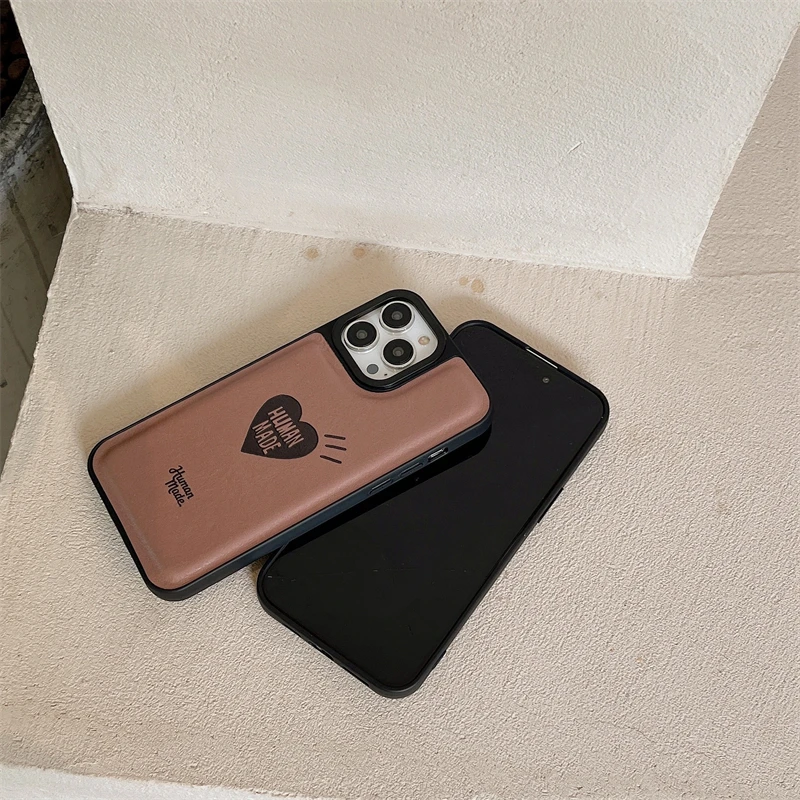 Рисунок 3 - Изготовленный вручную Apple iPhone14PROMAX