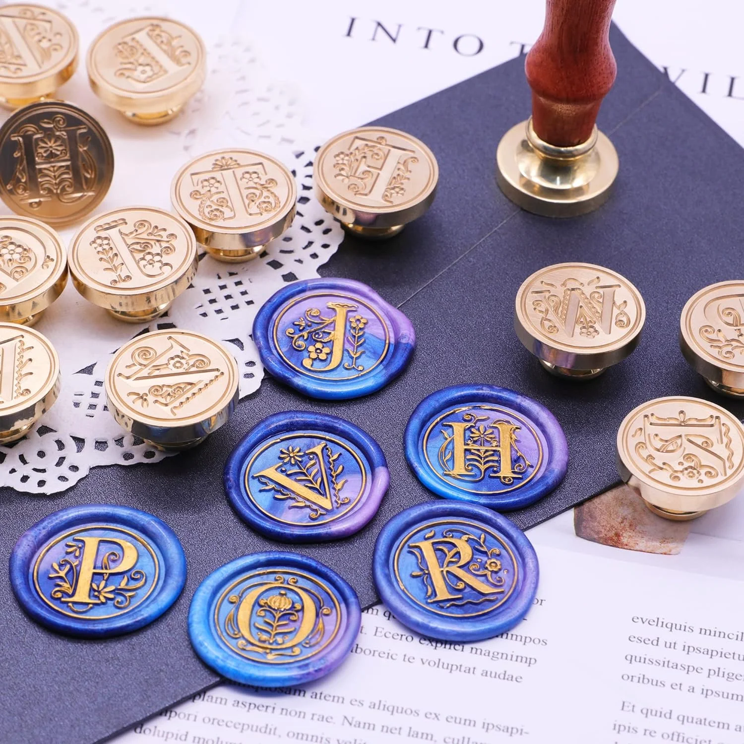 Europe Retro Sealing Wax Stamp Head 26 A-Z Initial Letters Seals Stamp Set Tools Post Decor Wood Stamps Antique Wax Seal Stamp