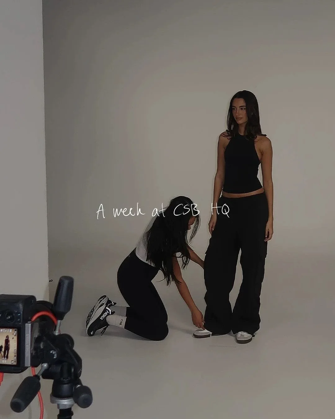 CSB black halter-neck sports vest with chest pad low-rise pocket cargo pants Loose wide leg floor-length pants 5
