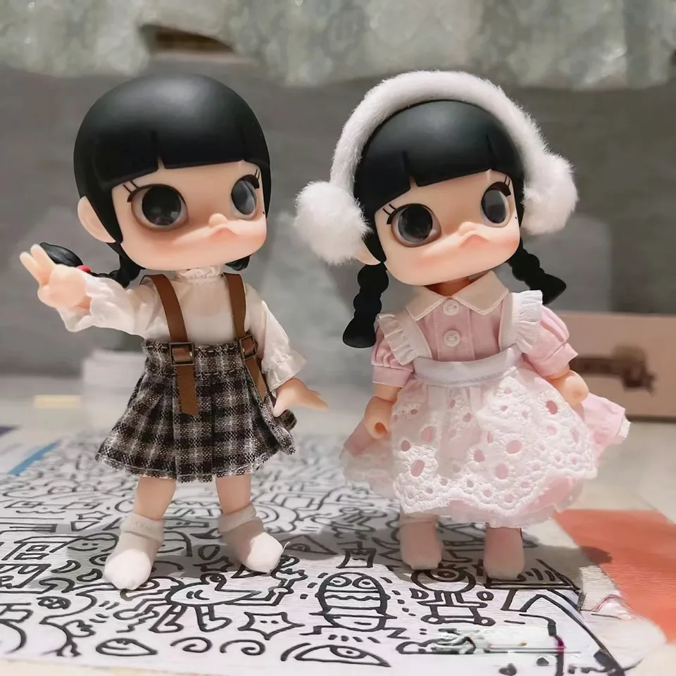 モリーハッピー中国の旧正月人形、黒い目を持つ女の子の姿、虎の帽子  