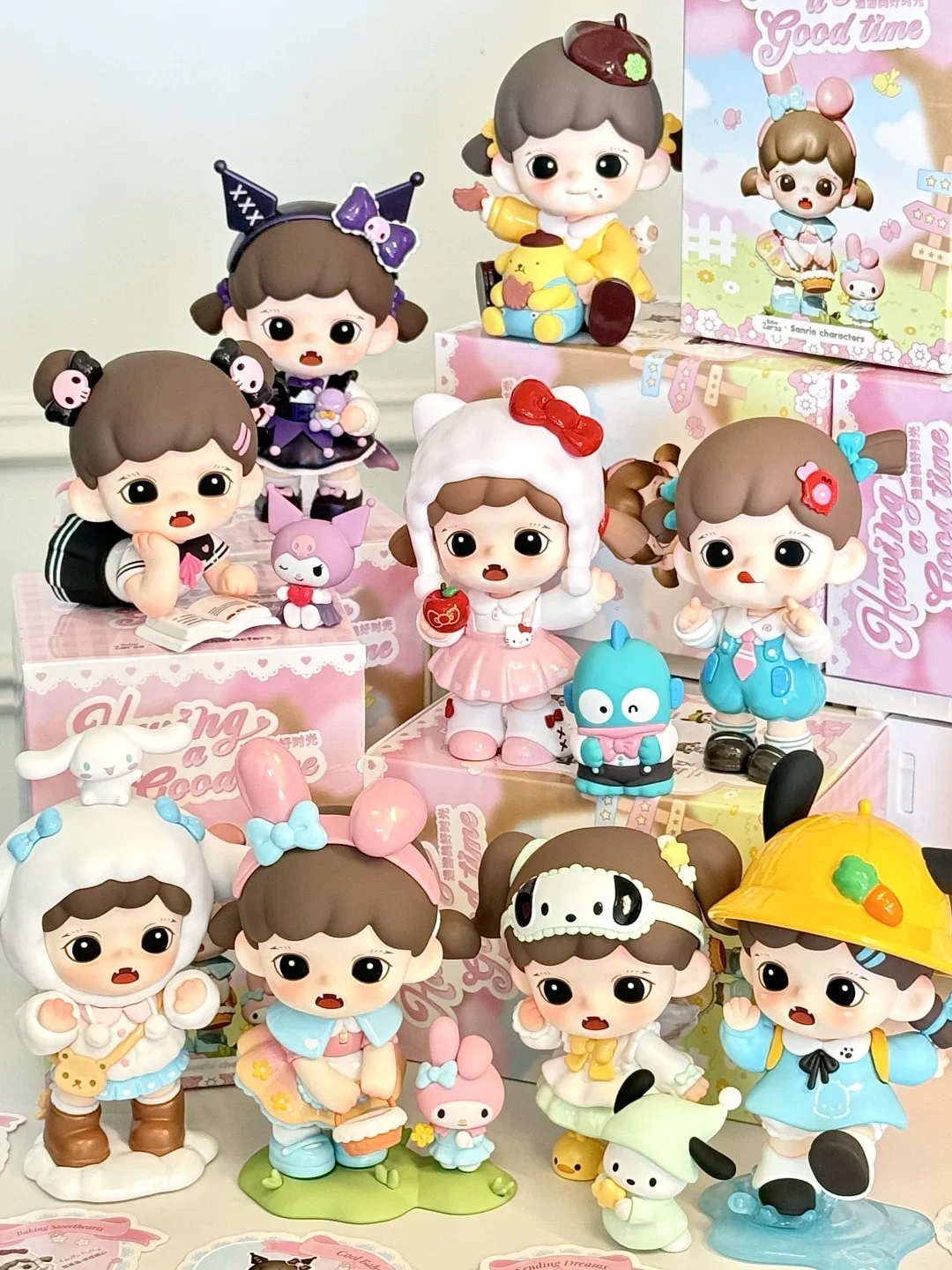 Zoraa X Sanrio Series Trendy Play Blind Box Sister Super Cute Girl