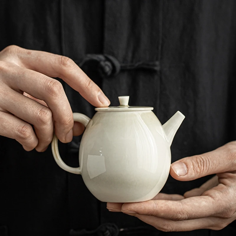 Small Japanese Ceramic Teapot Household Hot Kettle Color Glaze Tea Pot Living Room Tea Strainer Kung Fu Tea Accessories