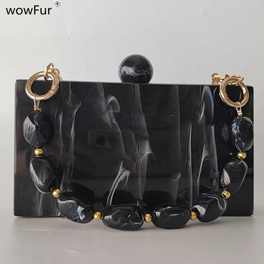 Party Clutch With Chain Handle - Black - Woman - Clutch Bags 
