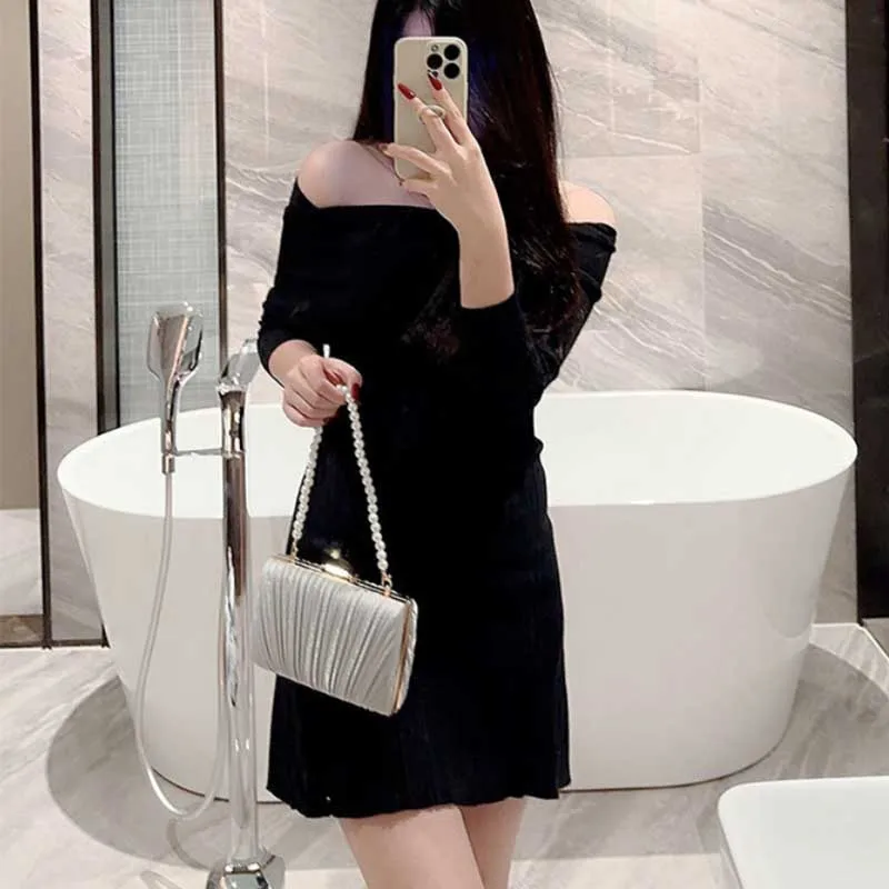 Borsa da Sera in Seta Elegante per Donne, Clutch con Catena di Perle, Borsa a Tracolla di Lusso, Borsetta Femminile per Matrimoni e Feste - immagine 6