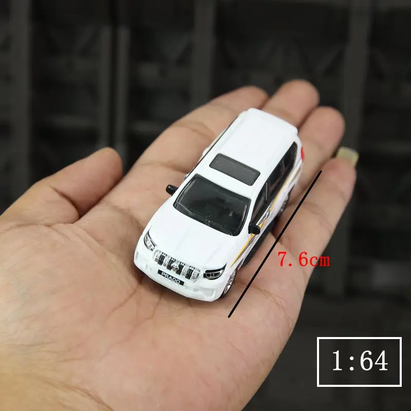 1:64 Diecast Alloy Off-Road SUV with Rich Details and Fine Workmanship