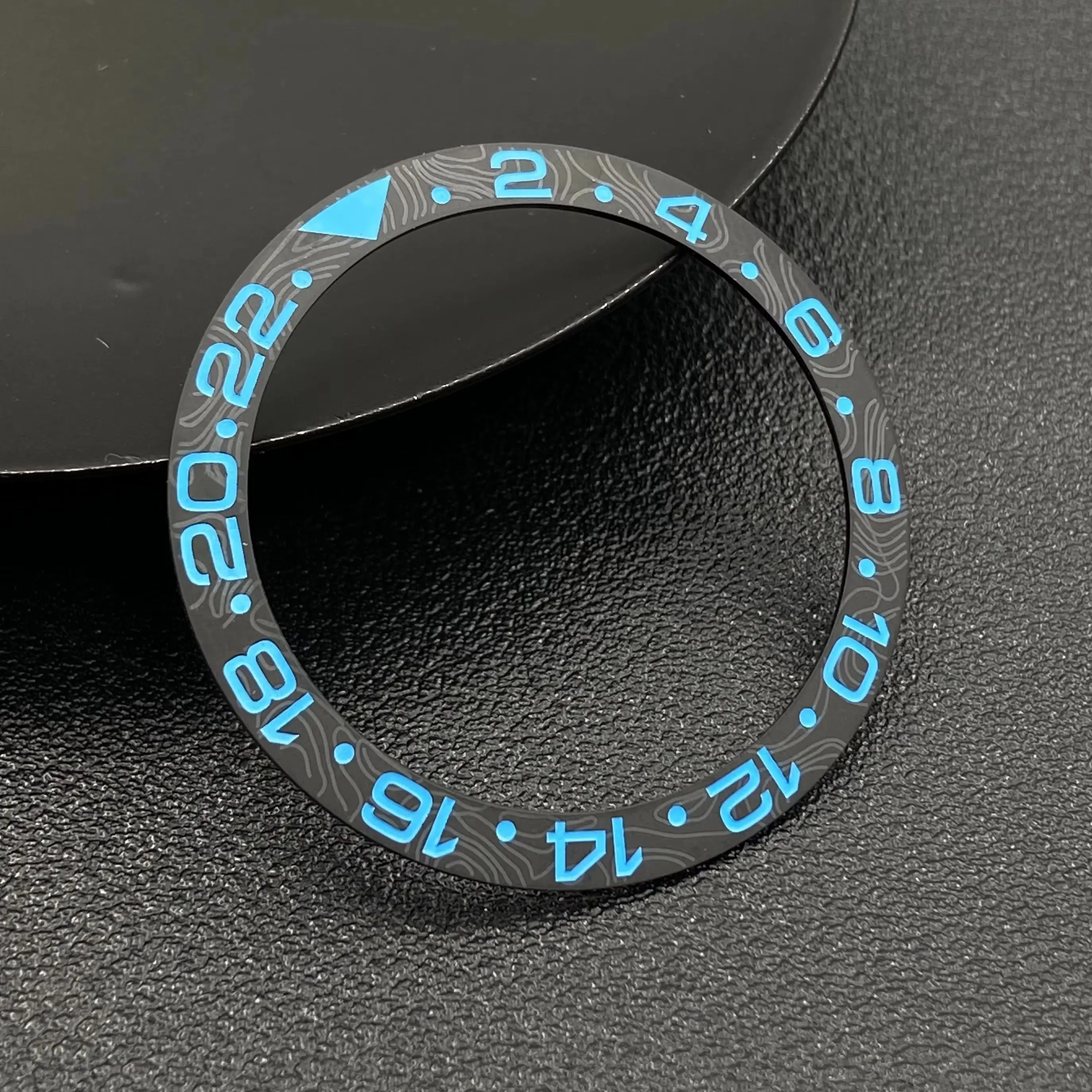 Ceramic Bezel Insert Ring with Carbon Fiber Design - Tilted Edge, 38x30.6mm