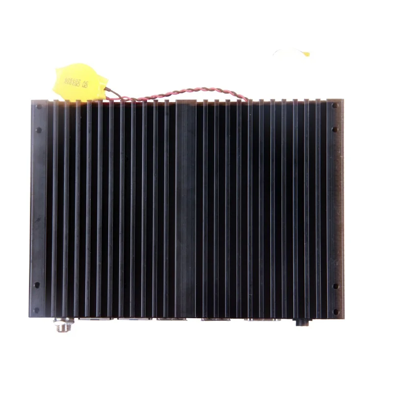  SBC  10  ھ i3, i5, i7 μ, 3.5 ġ