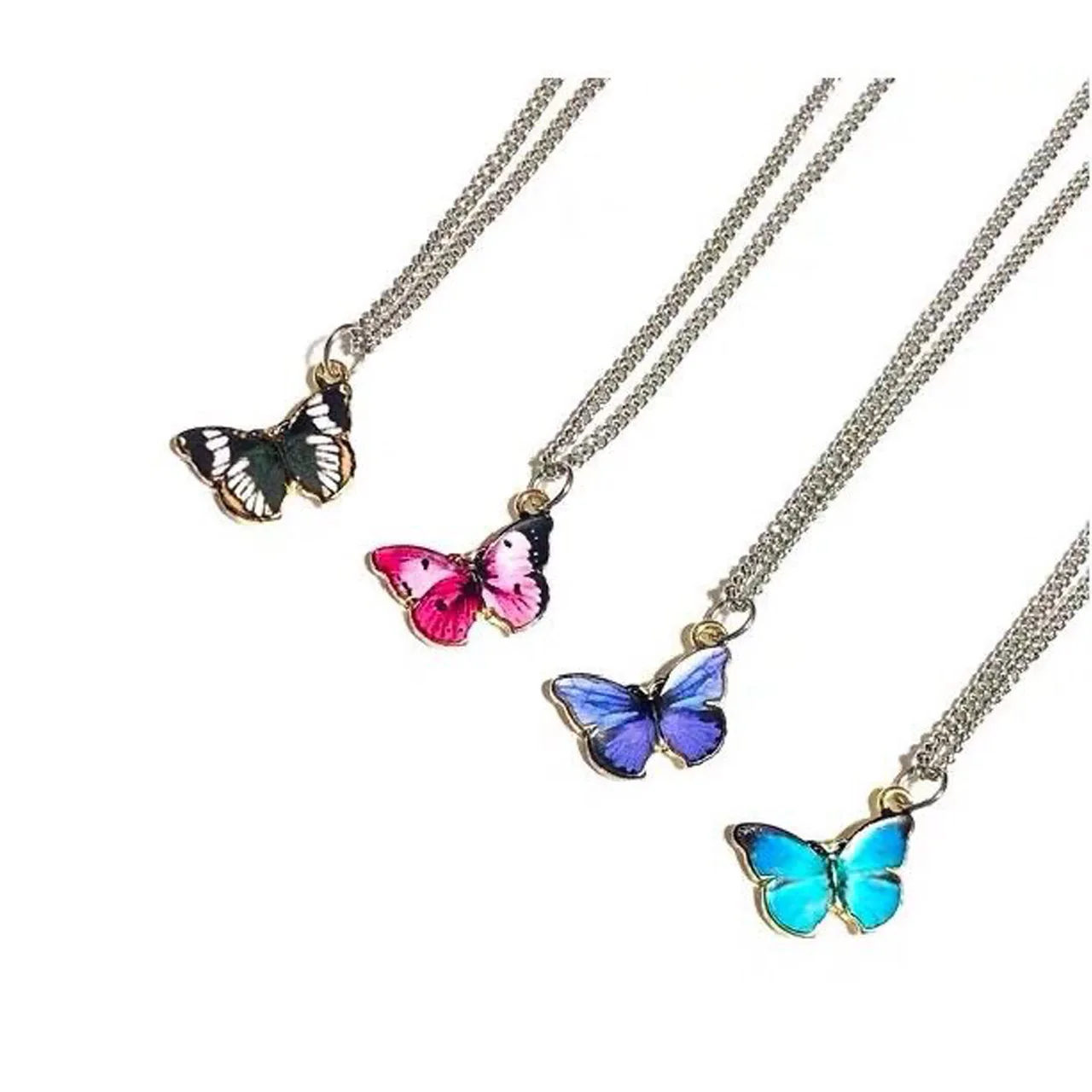 

Butterfly Lovely Necklace Vintage Crystal Pendant Women Gold Color Beads Crescent Choker Necklaces Jewelry