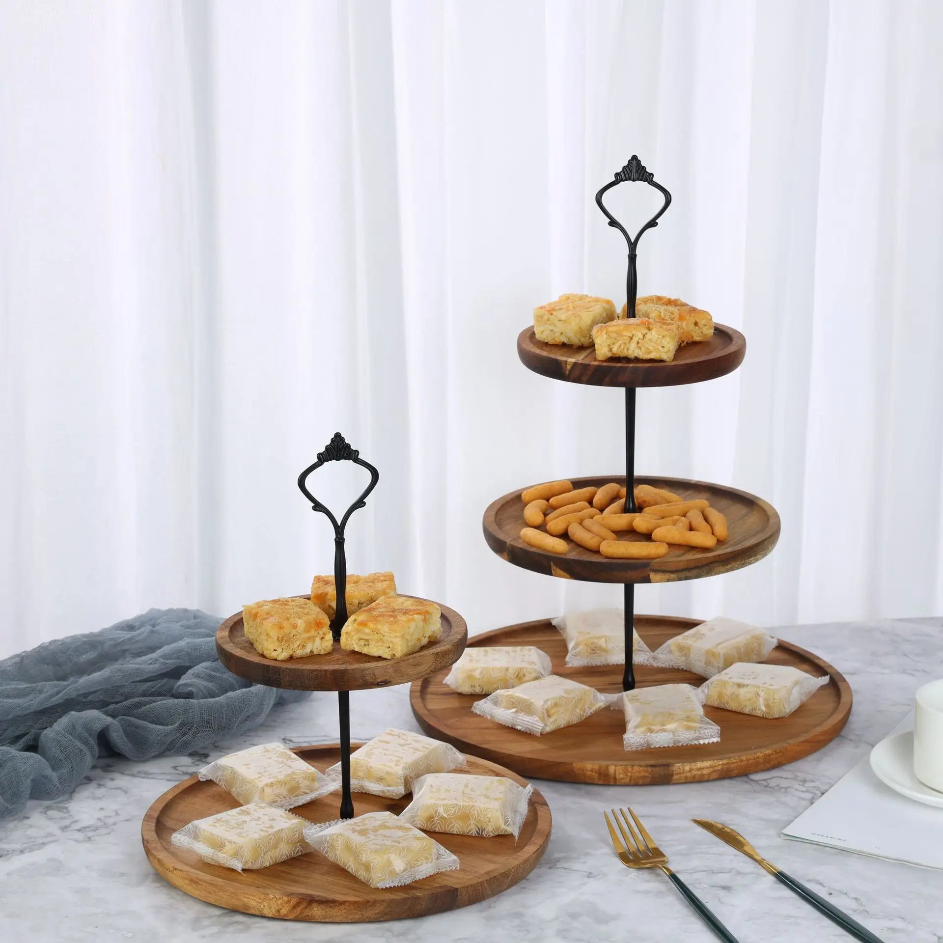 

Quality Multiple Tiers Cake Stand Wood Tray Snack Plate Storage Platter Tower Cupcake Display for Party Event Home Tableware