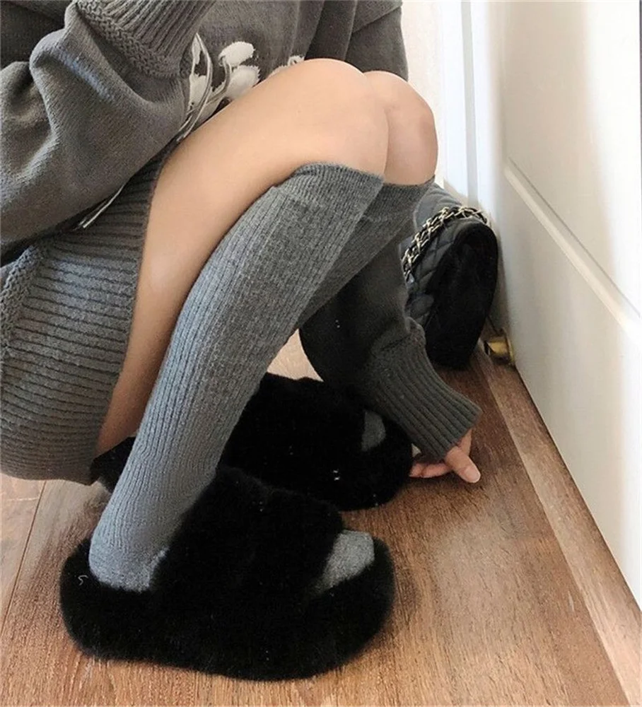 Women's Solid Color Breathable Casual Socks - Fashionable and Comfortable