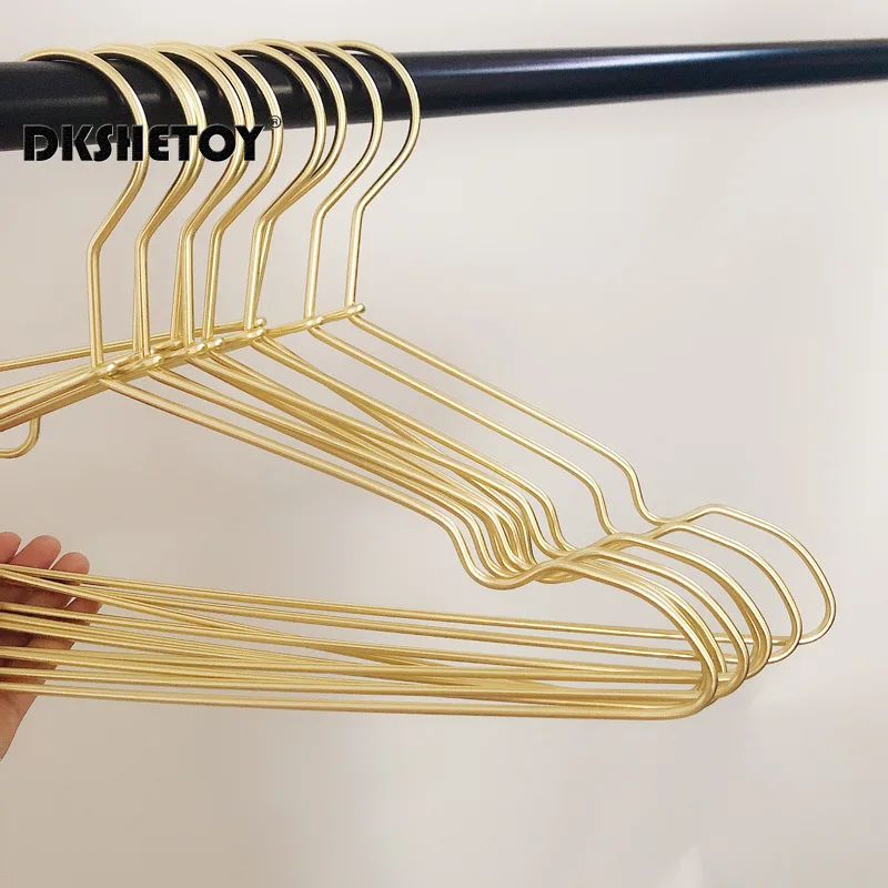 Metal Clothes Hangers Silver Gold Lightweight Sturdy for Hanging Shirts T-Shirts Blouses clothes hanger storage hanger