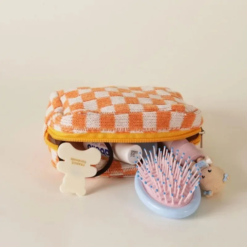 Colorful Knitted Checkerboard Storage Bag Portable Mini Cosmetic Bag Makeup Pouch Women Sanitary Napkin Tampon Bag Coin Bag 6