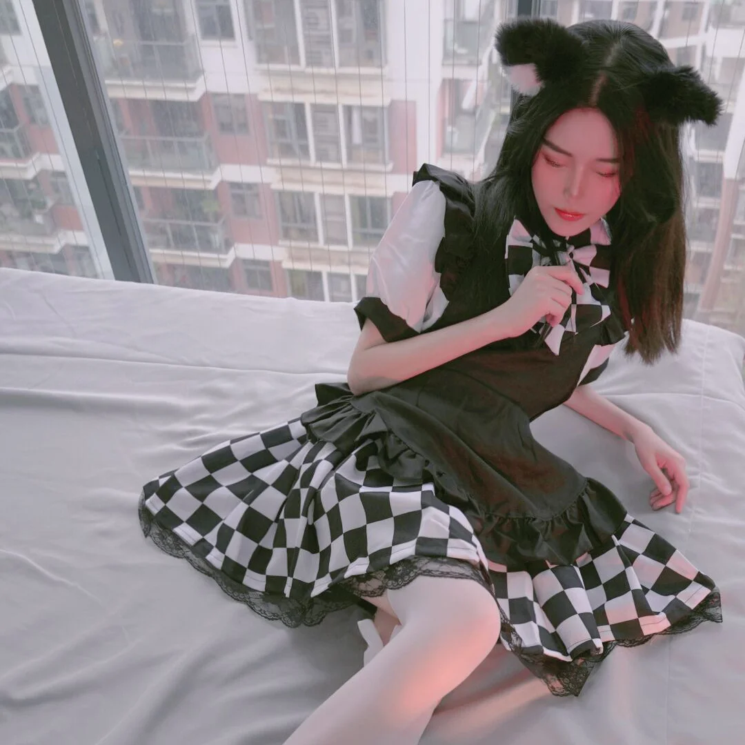 Black and White Plaid Maid Costume Cos Maid Costume Large Cross Dressing Game Suit