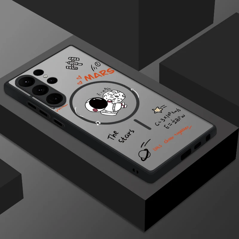 Magnetic Cute Astronaut Matte Phone Cover