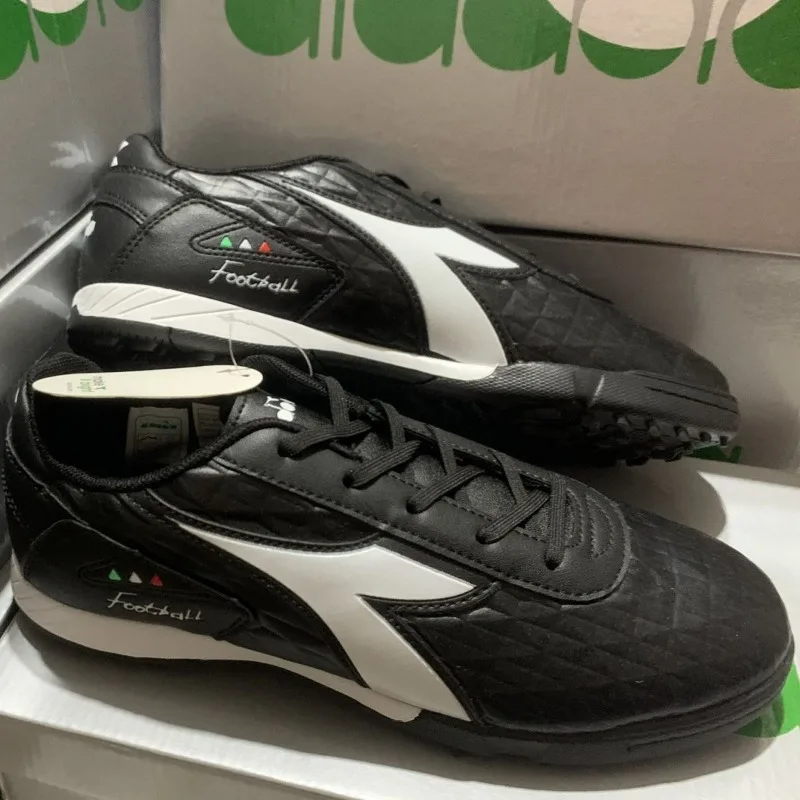 Mens Soccer Shoes Leather Turf Anti-Slip
