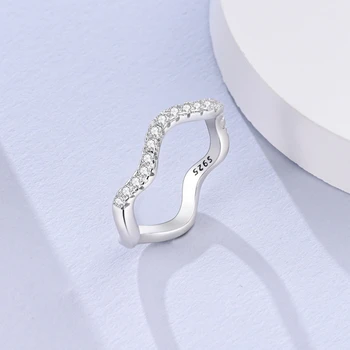 Anello originale in argento sterling 925 scintillante semplice anelli semplificati per gioielli da donna e ragazza, regali di anniversario di compleanno