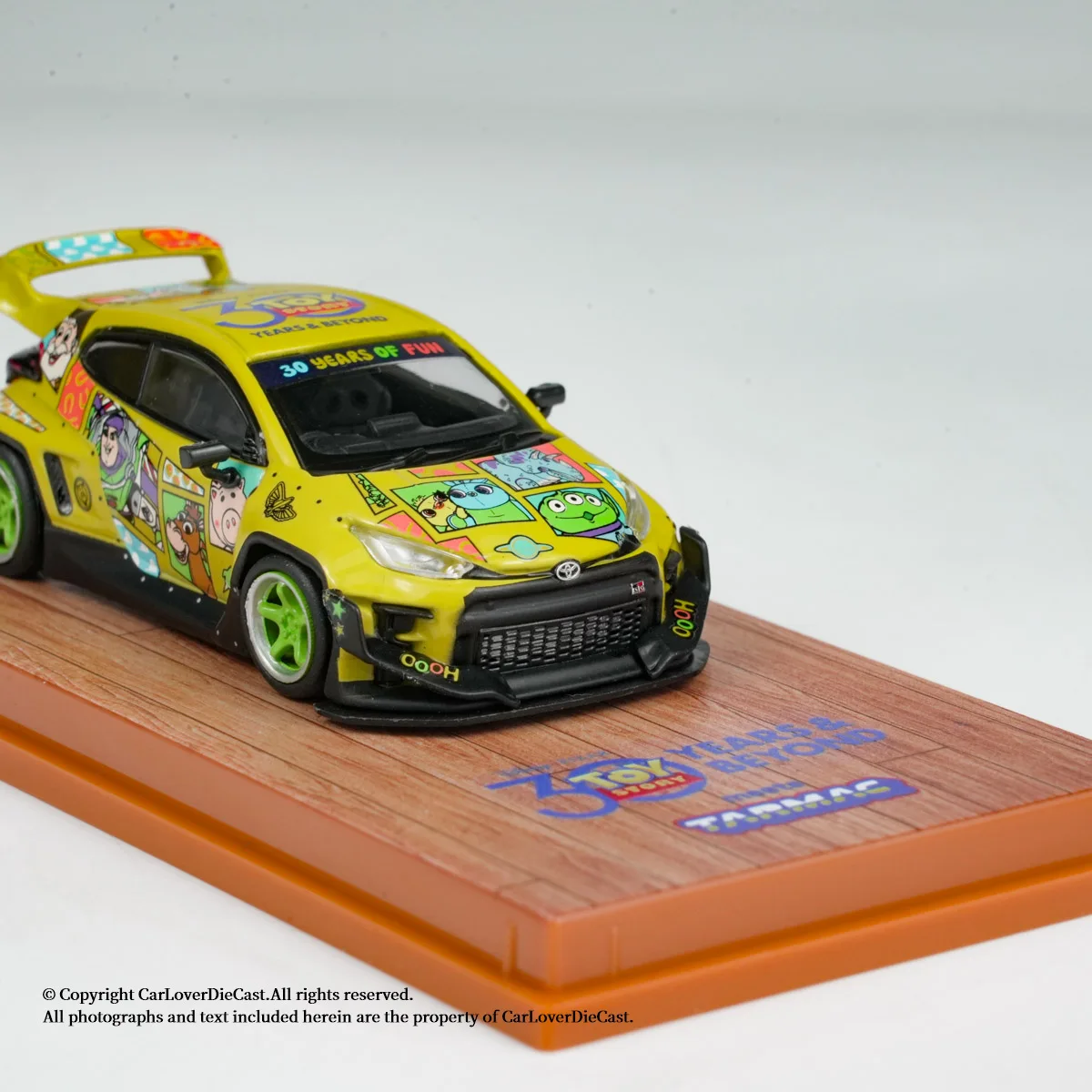 스톡스 TW 1:64 미니카 판뎀 토요타 GR 야리스 토이 스토리 30주년 기념 합금 다이캐스트 자동차 소년 선물