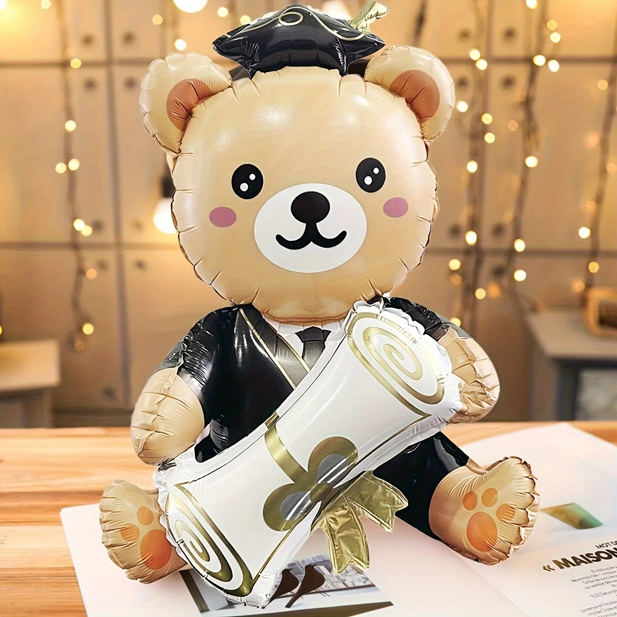 1pc Cute Holding Graduation Bear Aluminum Film Balloon, Graduation Party Balloon Perfect For School Events And Campus Decoration