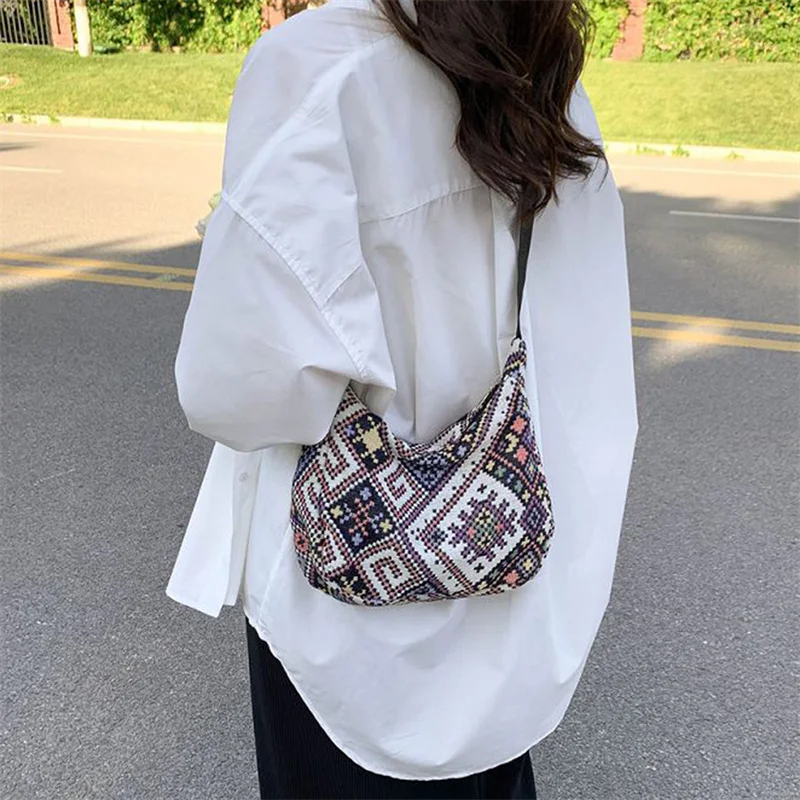 

Women Designer Shoulder Bag Vintage Crossbody Bag Large Capacity Handbag Pockets Hobo Bag All-Match Fabric Messenger Bag