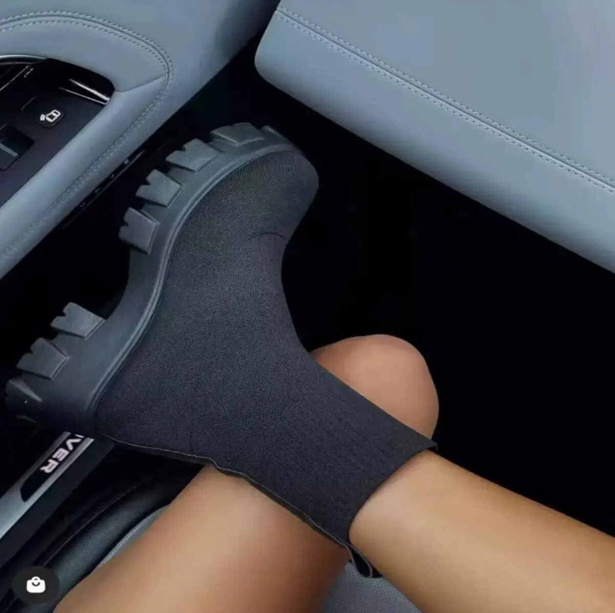 Рисунок 4 - Женские ботинки на толстой подошве