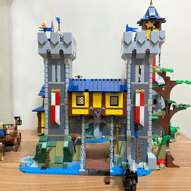 2024  Party gifts Three in One Medieval Castle Compatible with 31120 Adults and Children Christmas and Birthday Gifts 2