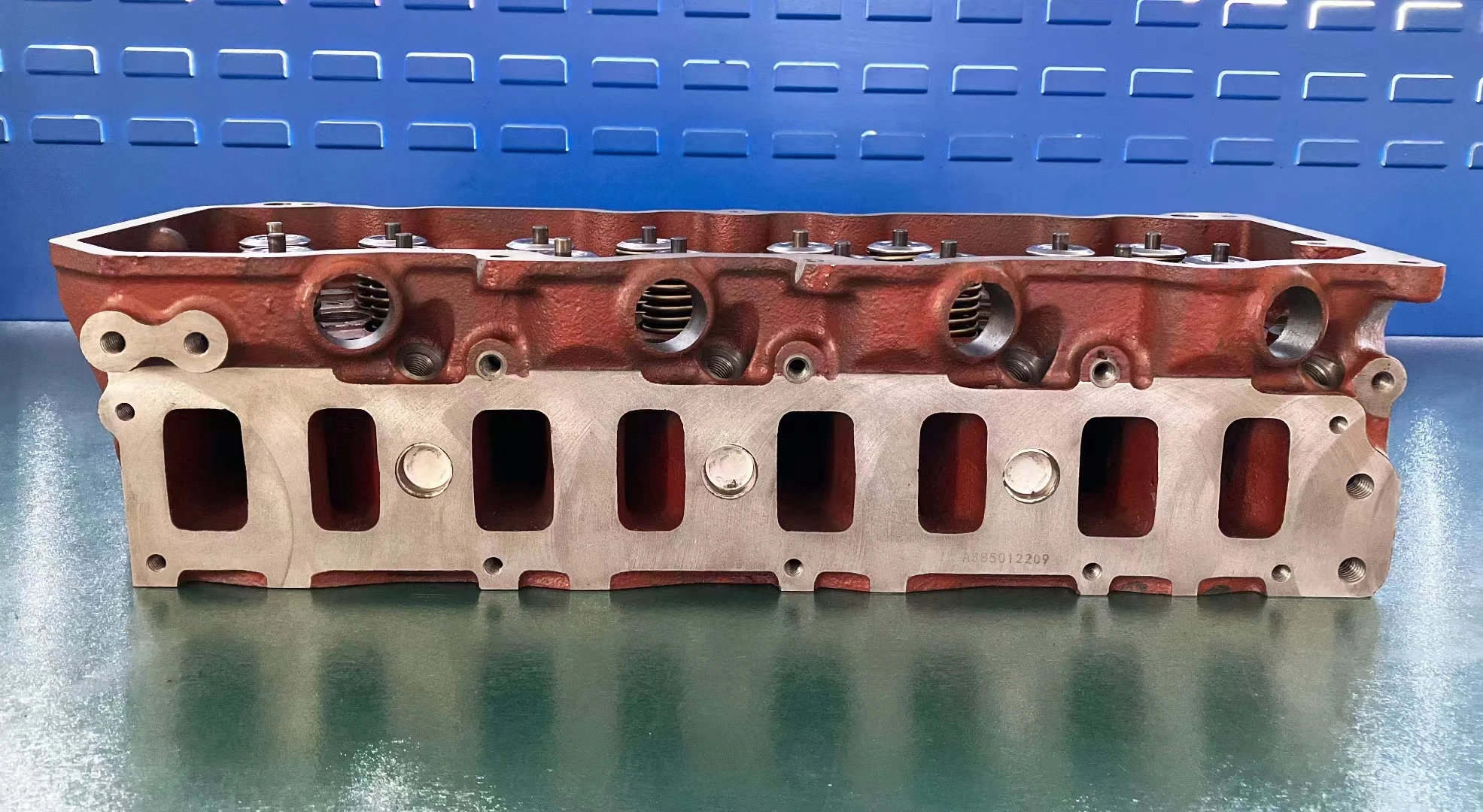 エンドー 11101-78221 Complete Cylinder Head For Toyota Coaster 4.0 D