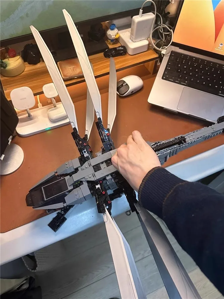 Dune Royal Ornithopter 빌딩 블록, 헬리콥터 전투기 비행기, 어린이 소년 조립 장난감 선물 10327, 1369 개