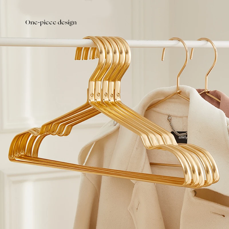 5pcs Bright Gold/Sliver Clothes Hangers Nordic Luxury Coat Display Drying Rack Storage Hanger Anti-slip Waterproof Clotheshorse