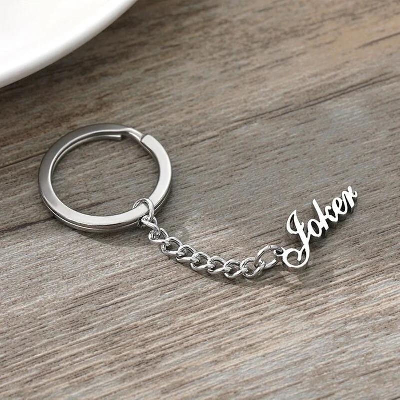 Customized Letter Name Keychain Personalized Trendy Women Men Stainless Steel Nameplate Keychain Holiday Gift Wholesale Lovers