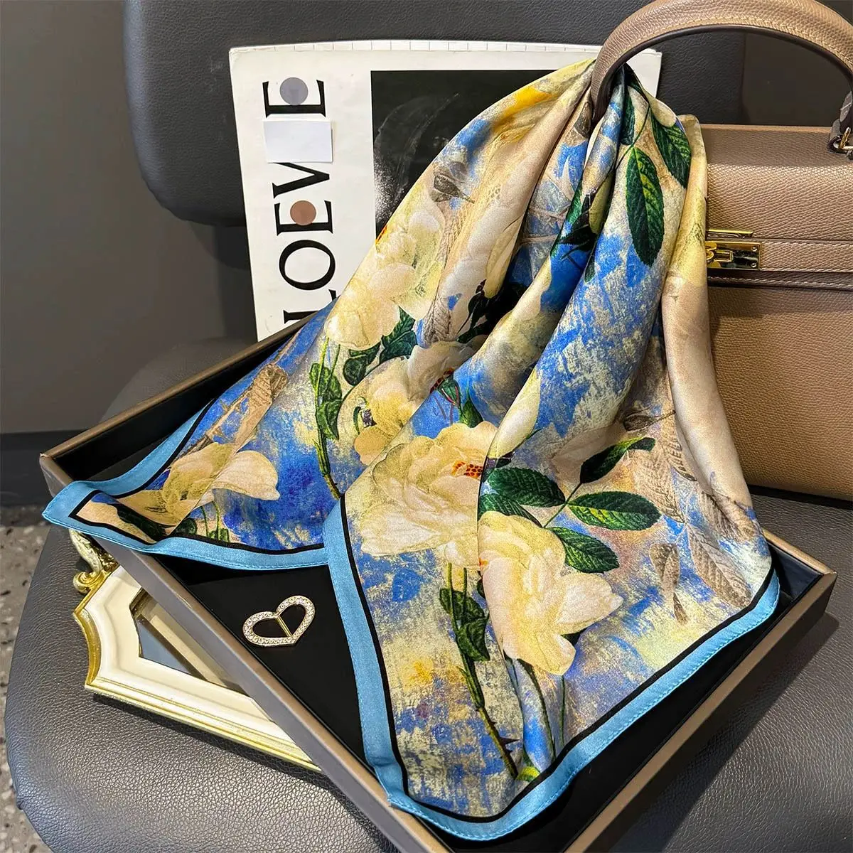 Natural Silk Scarf Women Foulard Female Shawl Wrap Mulberry High Quality Square Neckerchief for Lady Hijab Bandana Scarves