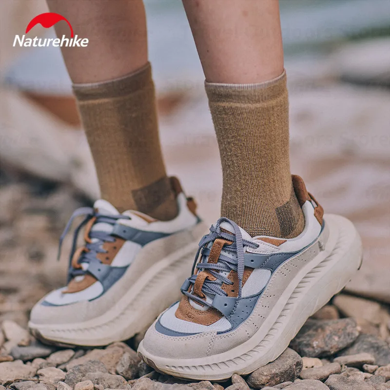 Mens Socks Naturehike Thickened Merino Wool Socks Men Women Keep Warm Fashion Leisure Sports Hiking High Socks Non Slip Breathable
