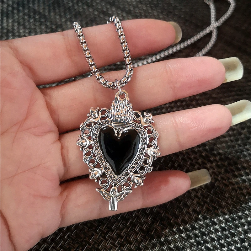 Set 10/12 Pezzi Collane Gothic Grunge Per Donne, Gioielli Con Croce, Saturno, Spine, Cuore E Ali D'Angelo, Choker Regolabile Per Ragazze Teen, Accessori Y2K