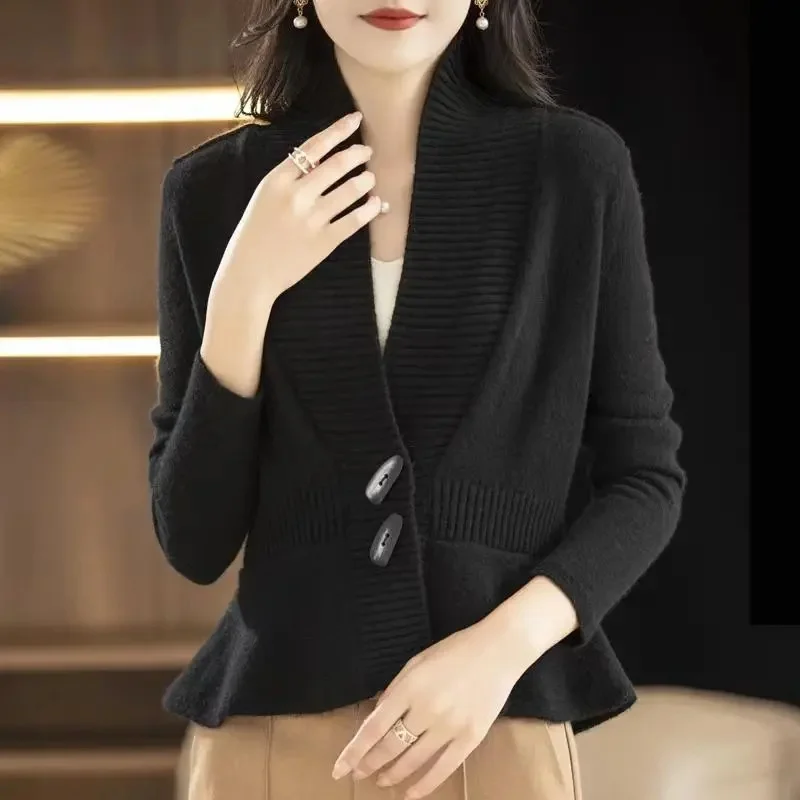 Elegant Purple Spring and Autumn Sweaters Cardigan Fashionable Women's 2026 New Winter V-Neck Knitted Coat Blue Green Jacket Top