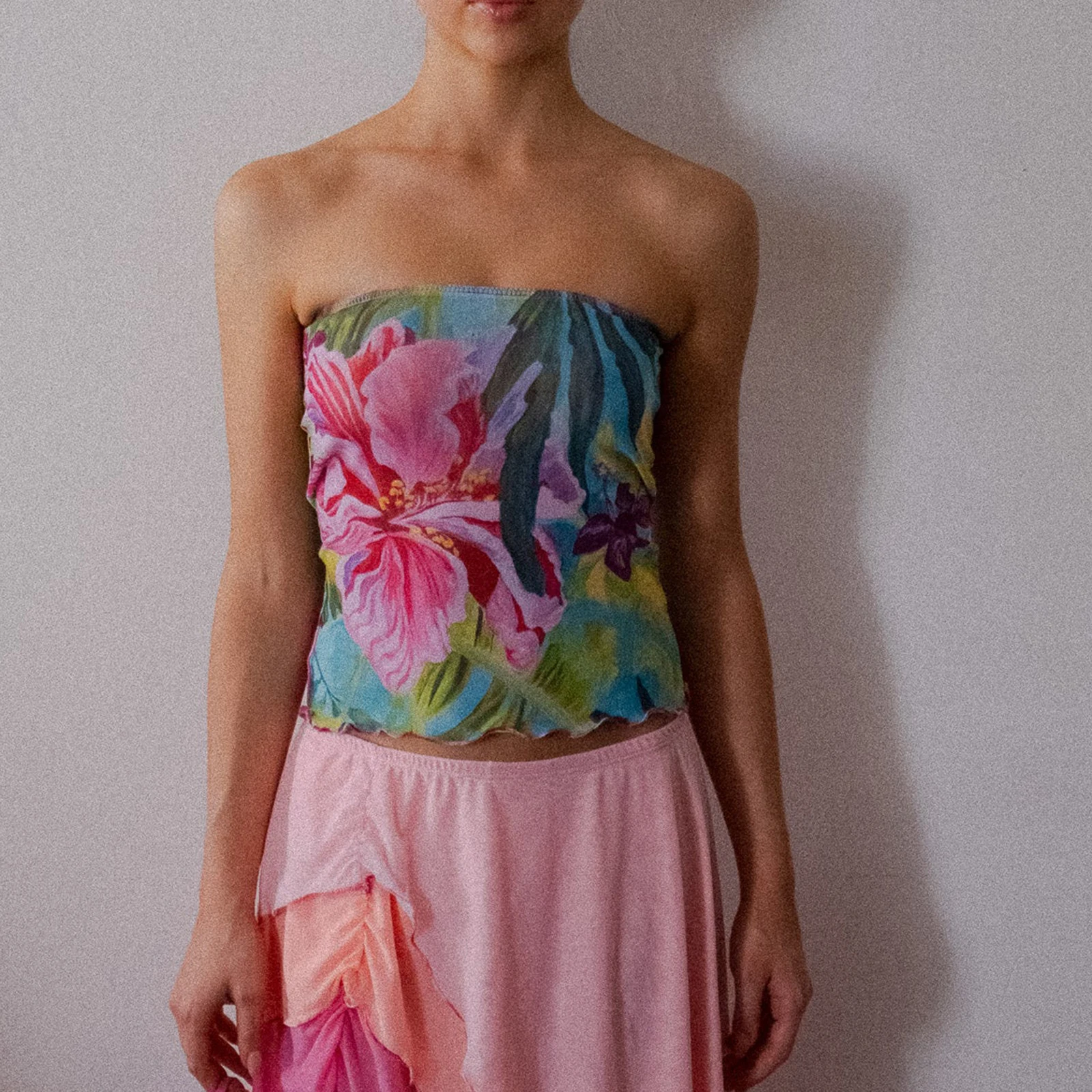 

Women's Crop Tube Tops Slim Flower Print Off Shoulder Backless Sleeveless Shirt for Summer