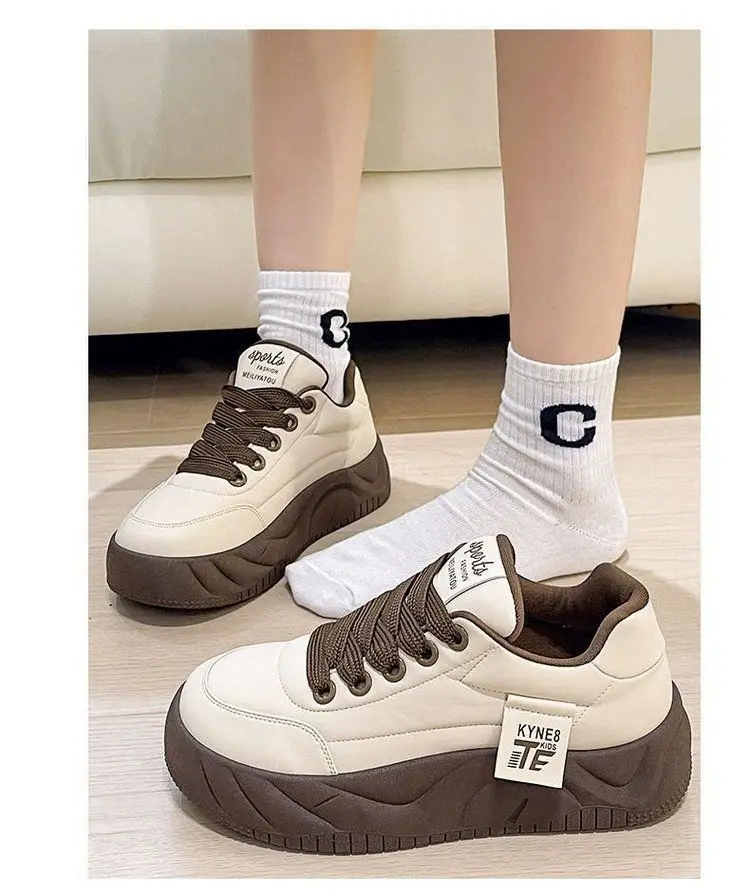 المرأة سميكة القاع صوف مبطن عارضة القطن الخبز أحذية شتاء دافئ أنيق الكورية نمط حذاء مسطح جولة تو قطع منخفضة