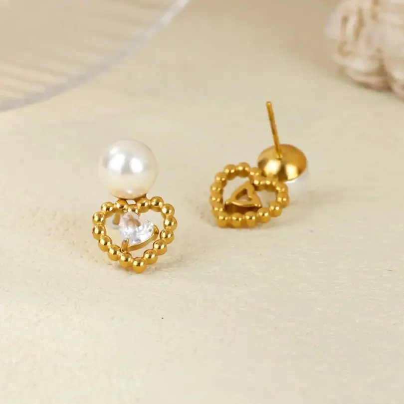 Elegant Imitation Pearl Zircon Heart Earrings For Women