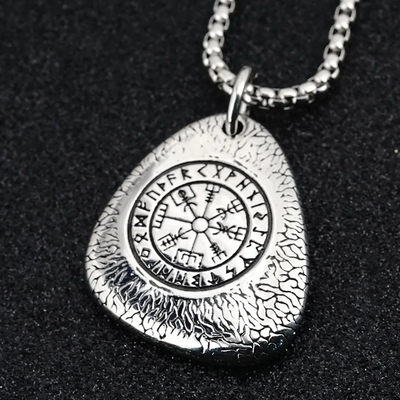 CHUANGCHENG Nordic Symbol Viking Warrior Stainless Steel Pendant Men's Necklace Chains