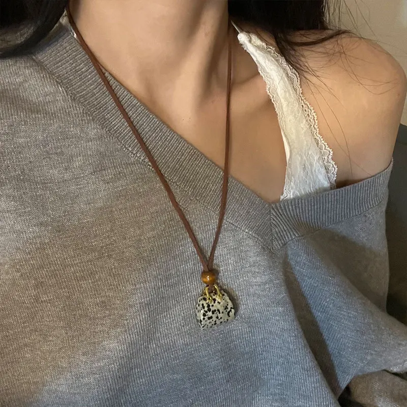 Vintage Natural Stone Bag Pendant Long Necklace for Women Girls Autumn Winter Sweater Chain Fashion Accessories Party Jewelry