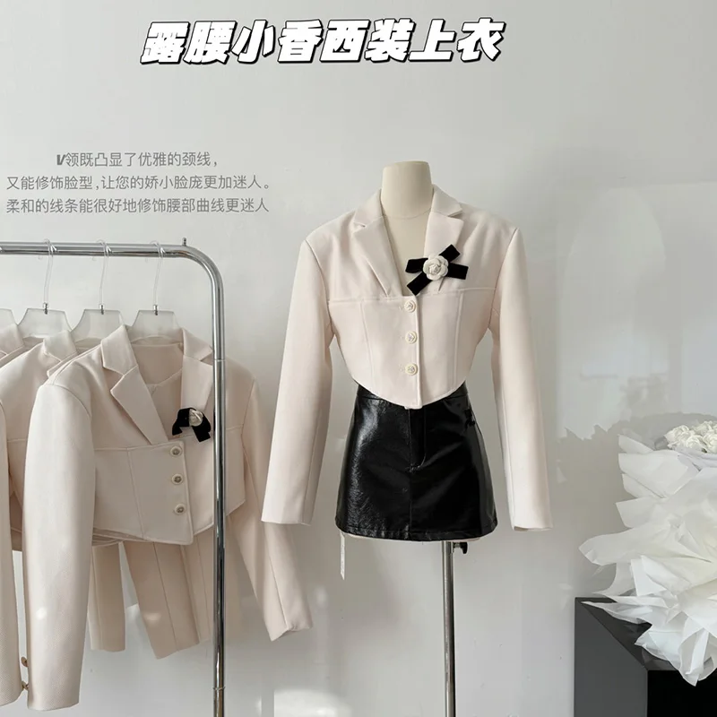 

2024 New Fashion Cropped Blazer Women Chic Design Harajuku Solid Color Short Coat Woman Long Sleeve Thin Blazers Female