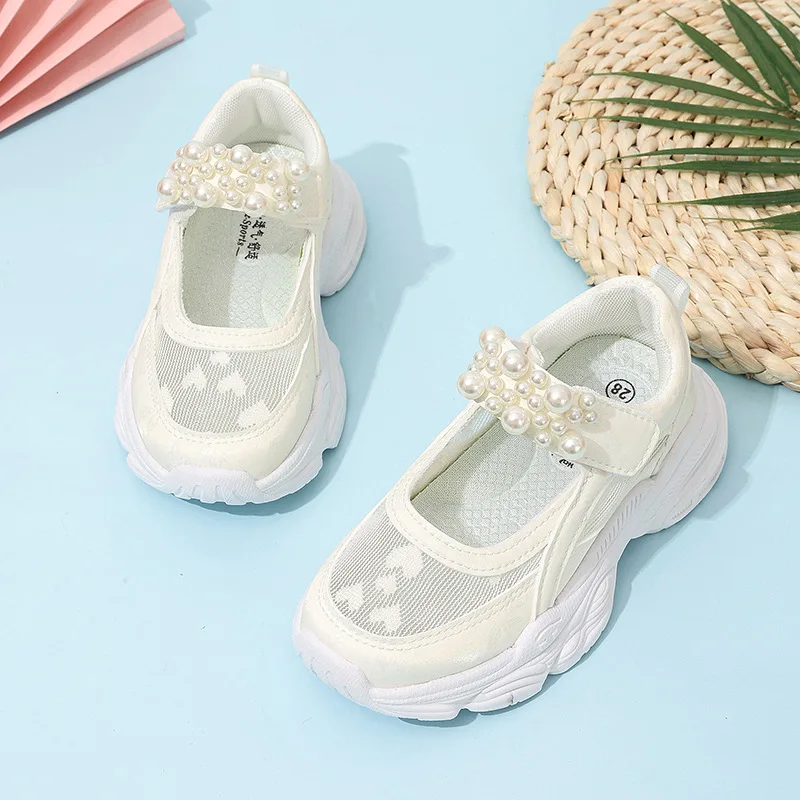 Girls Air Mesh Sports Shoes for Tennis and Running