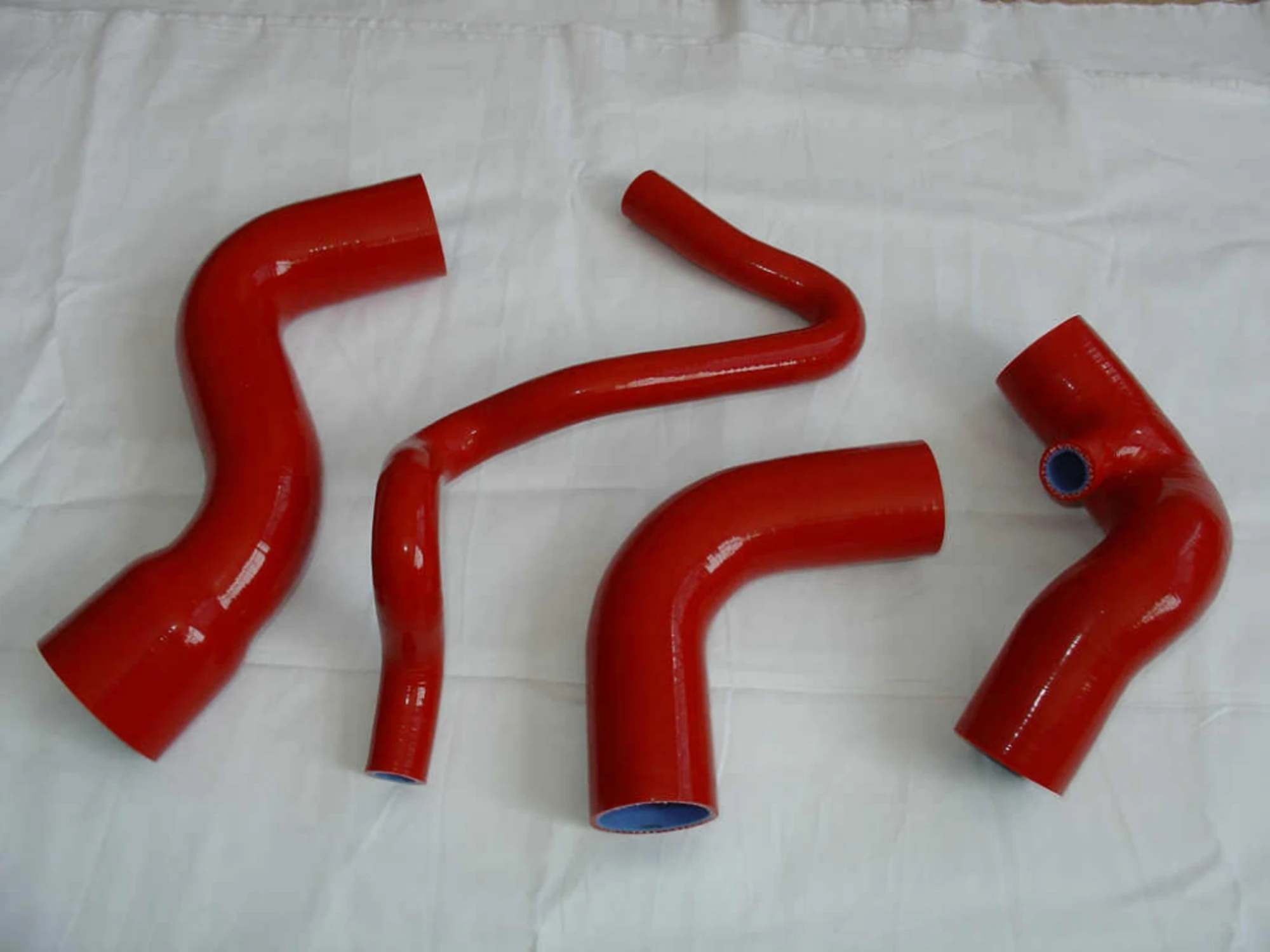 

For Audi A4/Passat B5/B5.5 1.8T 1994-2005 Silicone Intercooler Hose Pipe 1994 1995 1996 1997 1998 1999 2000 2001 2002 2003 2004