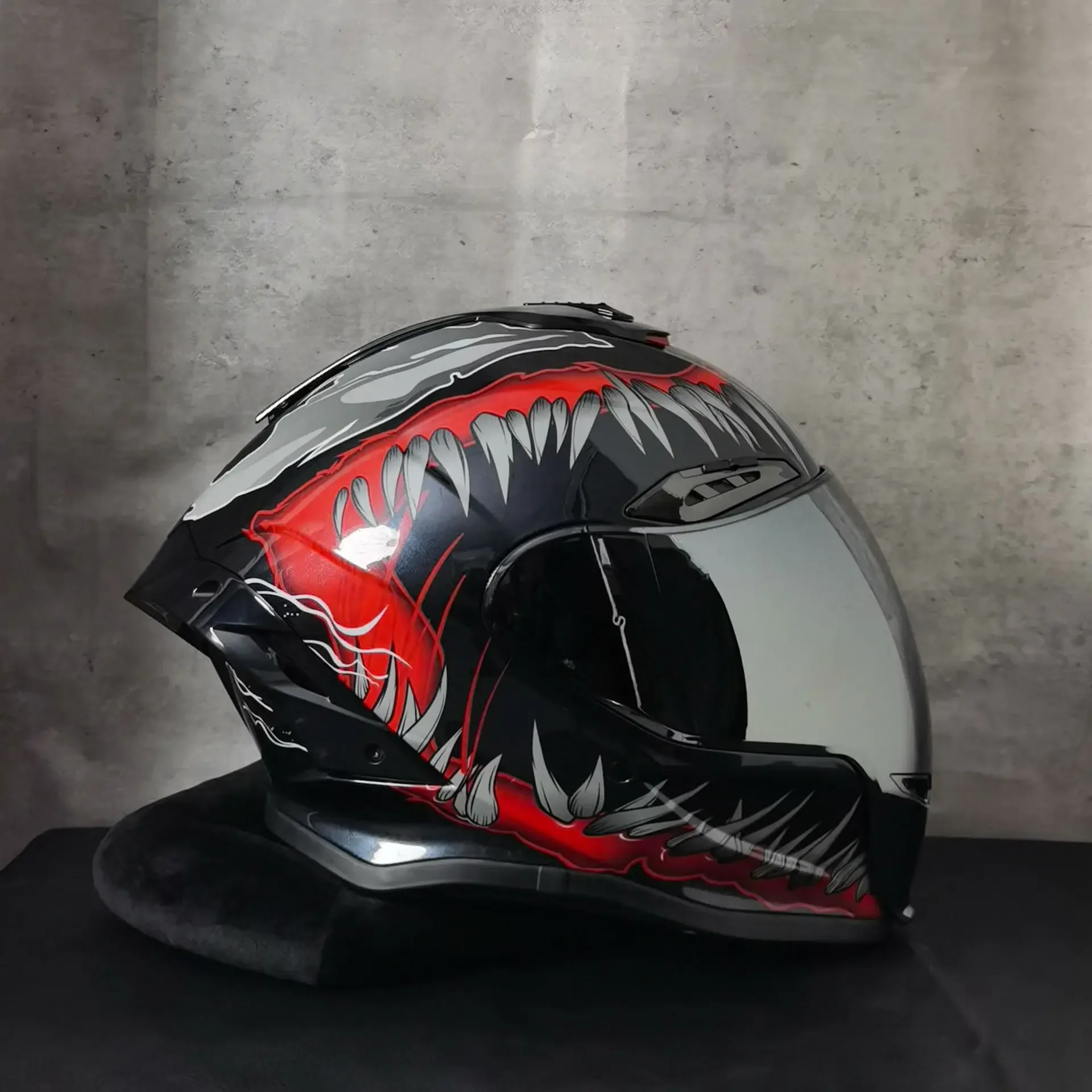 thumbnail image 1 of Cascos de carreras de cara completa con visera para motocicleta, casco certificado por DOT para exteriores, casco de motocicleta, casco capacetes para NBTK109, 1 of 5