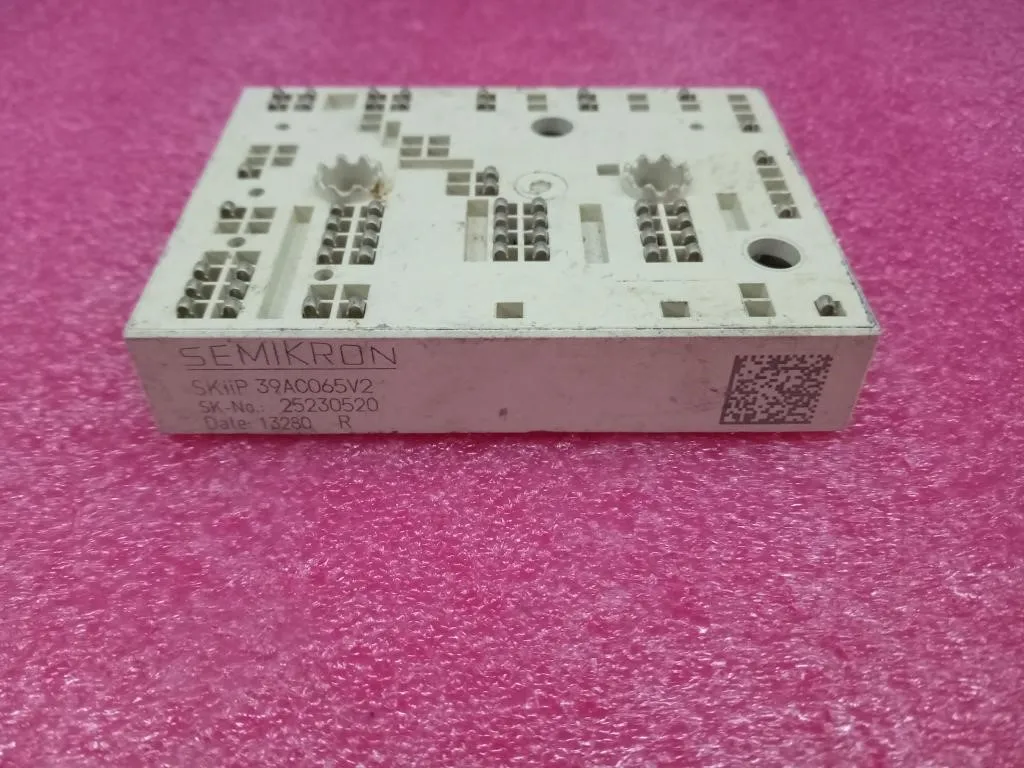 

New Module SKIIP14AC065V1 SKIIP26AC065V1 SKIIP27AC065V1 SKIIP28AC065V1 Skiip39AC065V1