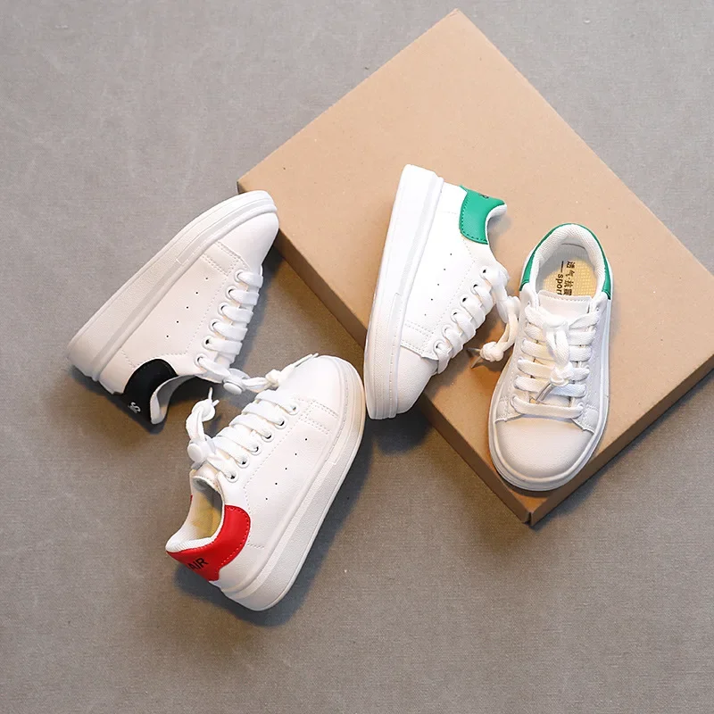 Sports Shoes Kids Sneakers Kids Shoes Spring New Children Fashion Soft White Boys Sports Shoes Korean Style Students Lace-up Light Sneakers for Girls Versatile