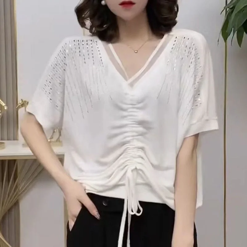 세련된 V넥 스플라이싱 레이스 업 보우 셔링 다이아몬드 블라우스, 여성 의류, 2023 여름 캐주얼 풀오버, 오피스 레이디 셔츠, 신제품