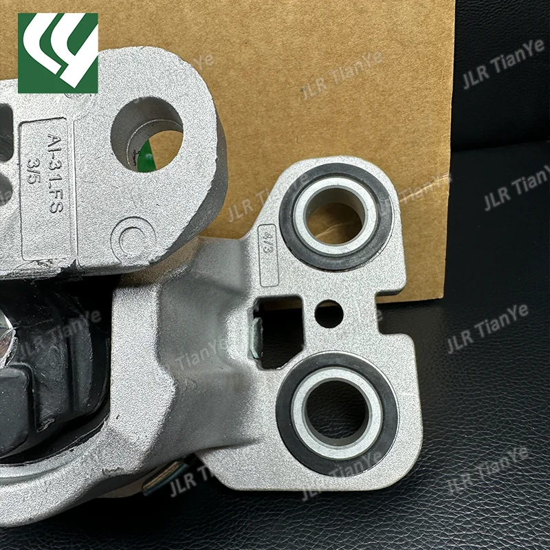 Suitable for Land Rover Freelander 2 Range Rover Evoque Transmission Bracket Transmission Cushion LR062669 LR024738