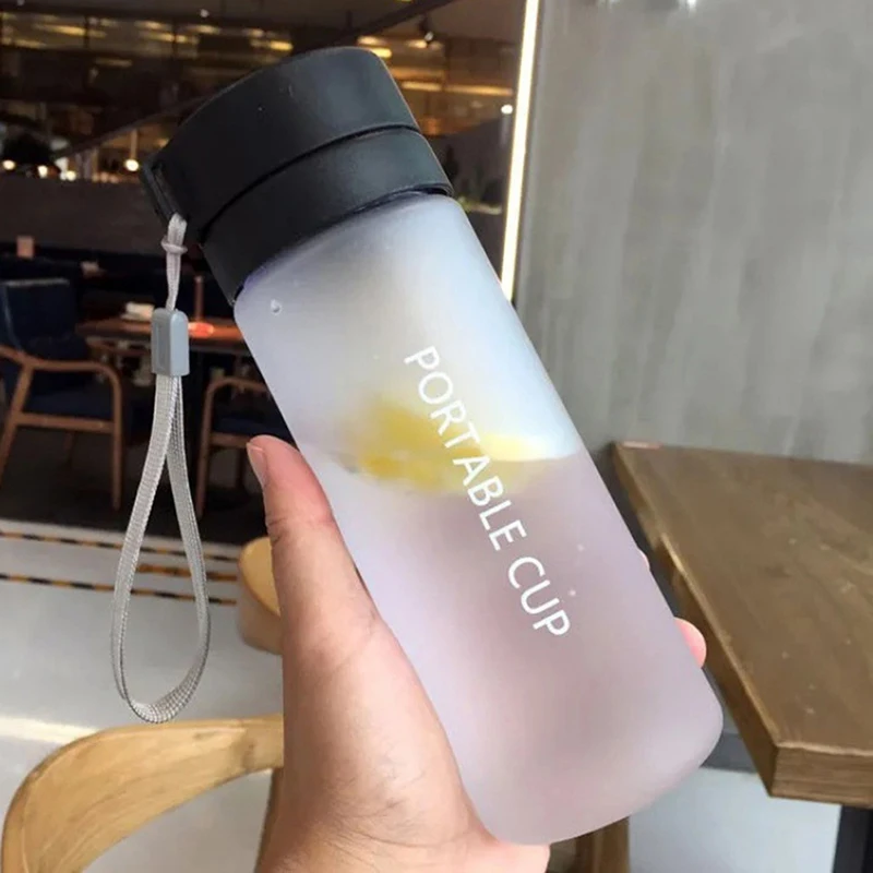 600ml 서리로 덮은 차가운 물병 휴대용 스포츠 병 야외 병 체육관 피트니스 병..