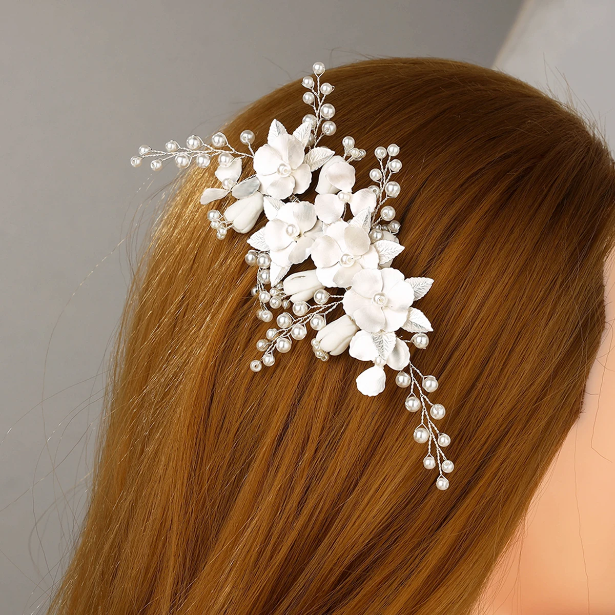 Wedding Hair Combs Handmade Pearl Flower Bridal Hair Clips for Women's Weddings
