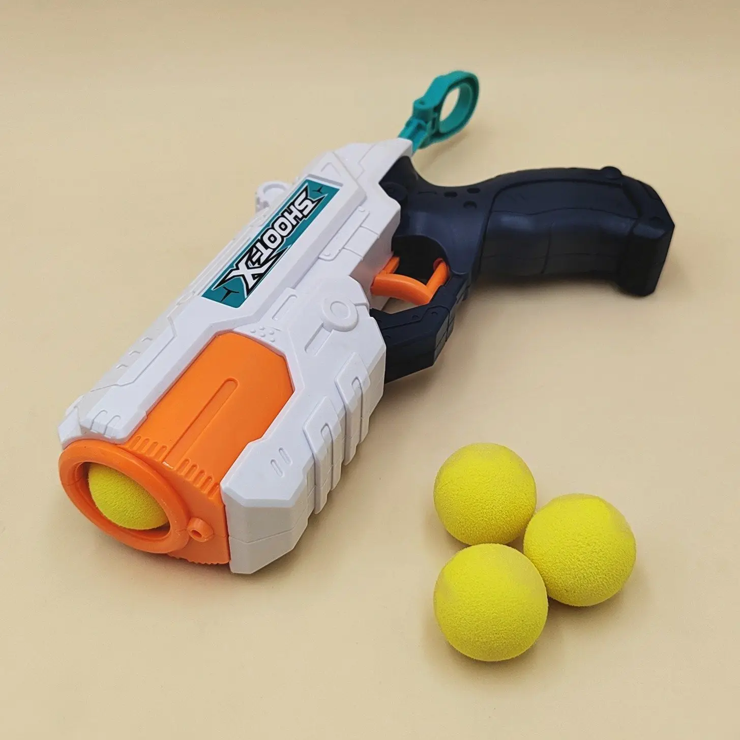 BallToyGunWaterExposedSoftBallFiredSafeFoamPetAirSoft.jpg